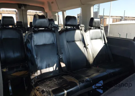 2020 Ford Transit-350 Passenger Van Xl z USA, uszkodzony, nr VIN 1FBAX2CG3LKA08983